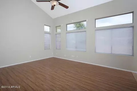 1362 E Cassia Ln, Gilbert, AZ 85298 photo 3