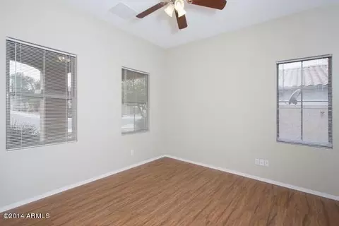 1362 E Cassia Ln, Gilbert, AZ 85298 photo 4