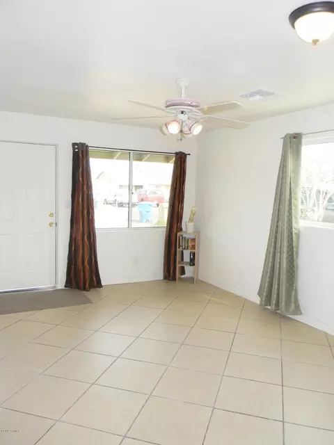 1833 E Sunland Ave, Phoenix, AZ 85040 photo 5