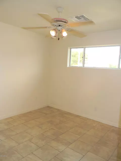 1833 E Sunland Ave, Phoenix, AZ 85040 photo 10