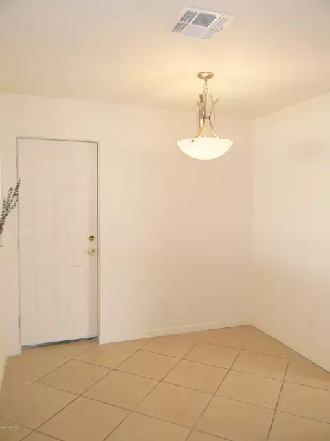 1833 E Sunland Ave, Phoenix, AZ 85040 photo 7