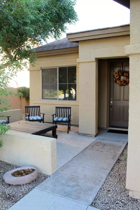 11239 E Savannah Ave, Mesa, AZ 85212 photo 2
