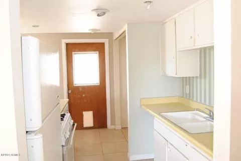 3326 E Claire Dr, Phoenix, AZ 85032 photo 9