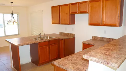 3121 E Mobile Ln, Phoenix, AZ 85040 photo 9