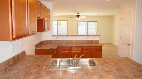 3121 E Mobile Ln, Phoenix, AZ 85040 photo 14