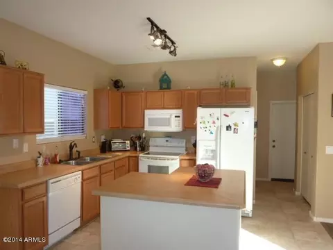 2081 E 28th Ave, Apache Junction, AZ 85119 photo 12
