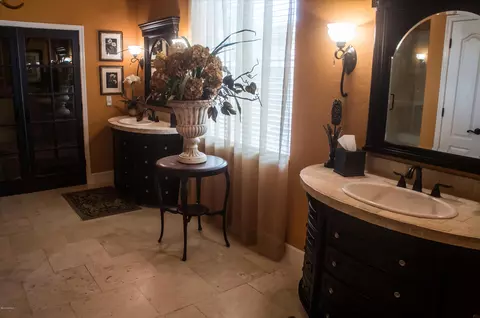 3529 E Vaughn Ct, Gilbert, AZ 85234 photo 23