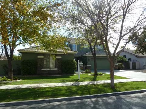 3529 E Vaughn Ct, Gilbert, AZ 85234 photo 2