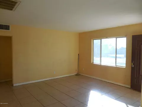 3350 E Pierce St, Phoenix, AZ 85008 photo 3