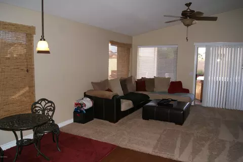2315 E Pinto Dr, Gilbert, AZ 85296 photo 4