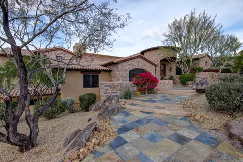 7112 E Summit Trail St, Mesa, AZ 85207 photo 4