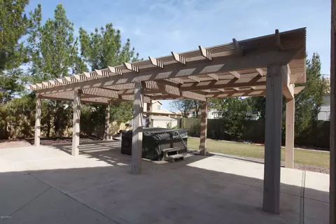 2442 E Drake St, Gilbert, AZ 85234 photo 3