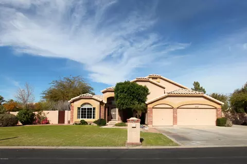 2442 E Drake St, Gilbert, AZ 85234 photo 1