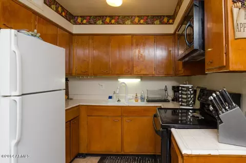 3630 E Monterosa St, Phoenix, AZ 85018 photo 2