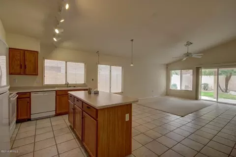 681 E Sheffield Ave, Gilbert, AZ 85296 photo 8
