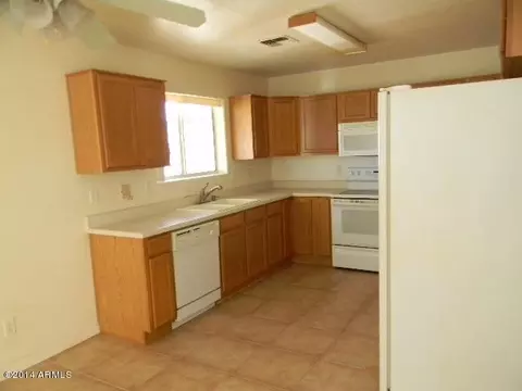 2578 E 5th Ave, Apache Junction, AZ 85119 photo 9