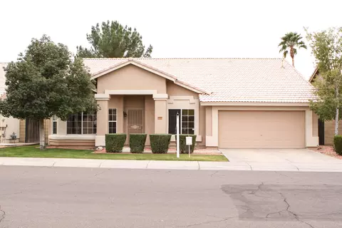 4519 E Danbury Rd, Phoenix, AZ 85032 photo 1