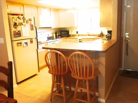 4050 E Cactus Rd #116, Phoenix, AZ 85032 photo 8