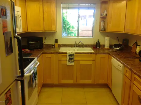 4050 E Cactus Rd #116, Phoenix, AZ 85032 photo 9