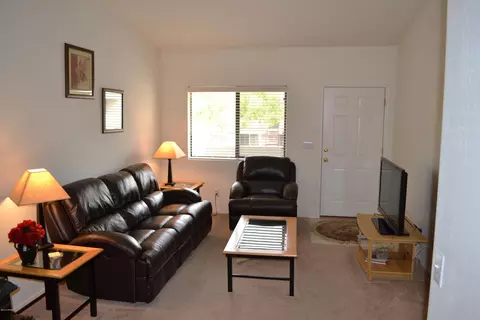 3301 Earll Dr #215, Phoenix, AZ 85018 photo 3