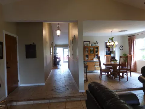 12431 S 38th Pl, Phoenix, AZ 85044 photo 7