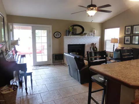 12431 S 38th Pl, Phoenix, AZ 85044 photo 17