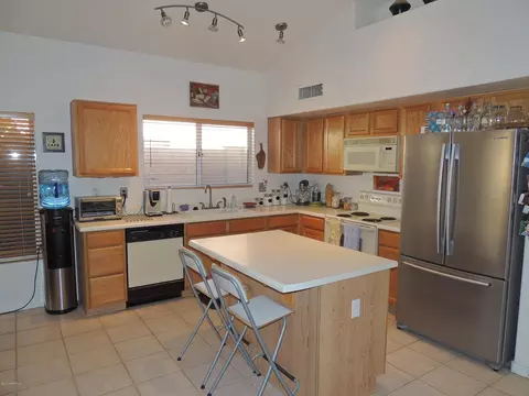 4236 E South Fork Dr, Phoenix, AZ 85044 photo 5