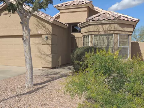 4236 E South Fork Dr, Phoenix, AZ 85044 photo 2