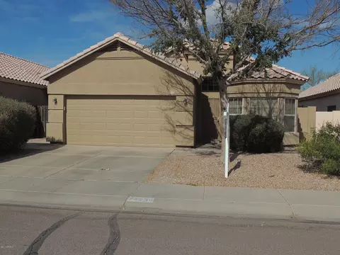 4236 E South Fork Dr, Phoenix, AZ 85044 photo 1