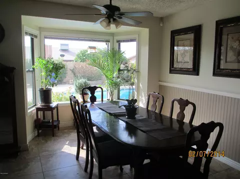 915 E Rosemonte Dr, Phoenix, AZ 85024 photo 4