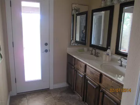 915 E Rosemonte Dr, Phoenix, AZ 85024 photo 8
