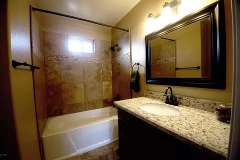 821 E Fairmount Ave, Phoenix, AZ 85014 photo 8