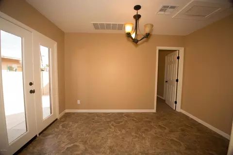 821 E Fairmount Ave, Phoenix, AZ 85014 photo 4