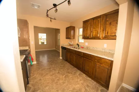 821 E Fairmount Ave, Phoenix, AZ 85014 photo 2