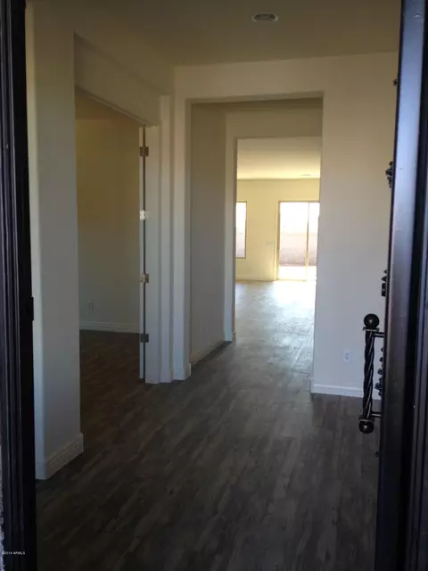 4037 E Morrison Ranch Pkwy, Gilbert, AZ 85296 photo 4