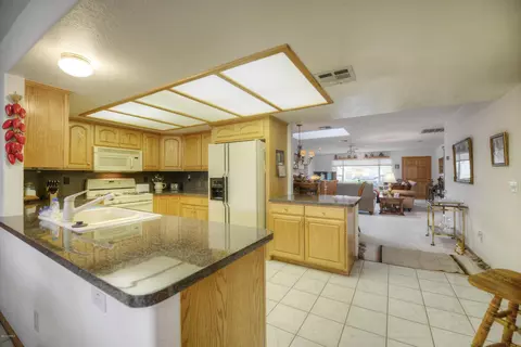 1933 E Indianola Ave, Phoenix, AZ 85016 photo 9