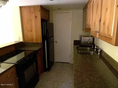 814 E Cochise Dr #A, Phoenix, AZ 85020 photo 5