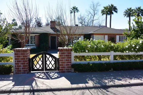 27 E Orange Dr, Phoenix, AZ 85012 photo 1