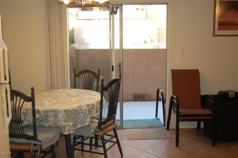 5525 E Thomas Rd #D4, Phoenix, AZ 85018 photo 3