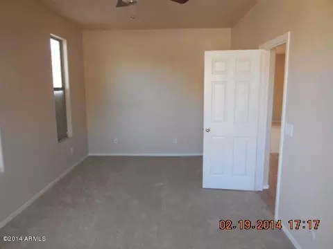 4063 E Sidewinder Ct, Gilbert, AZ 85297 photo 2
