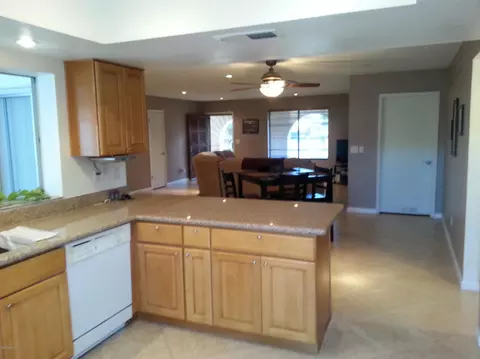 2216 W Utopia Rd, Phoenix, AZ 85027 photo 4