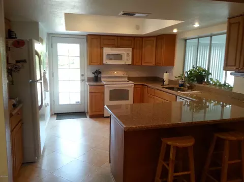2216 W Utopia Rd, Phoenix, AZ 85027 photo 5