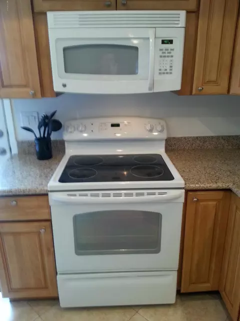 2216 W Utopia Rd, Phoenix, AZ 85027 photo 7