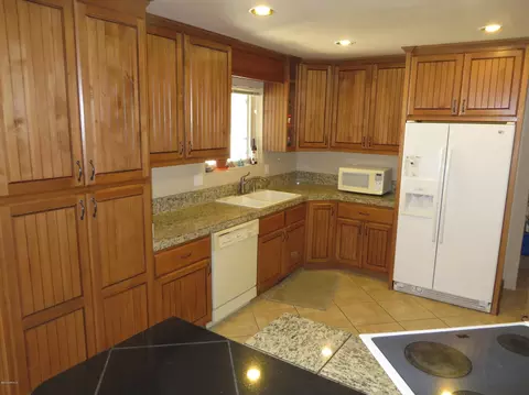 9059 E Princess Dr, Mesa, AZ 85207 photo 5