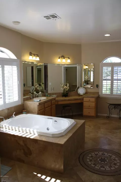 3041 E Linda Ln, Gilbert, AZ 85234 photo 56