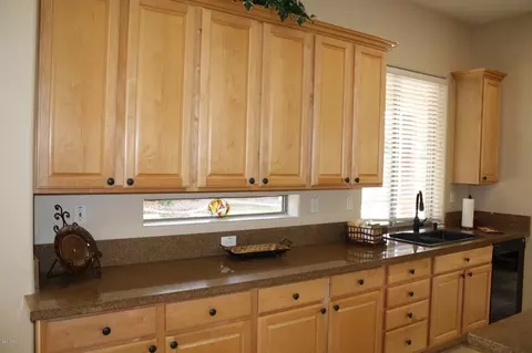 3041 E Linda Ln, Gilbert, AZ 85234 photo 19