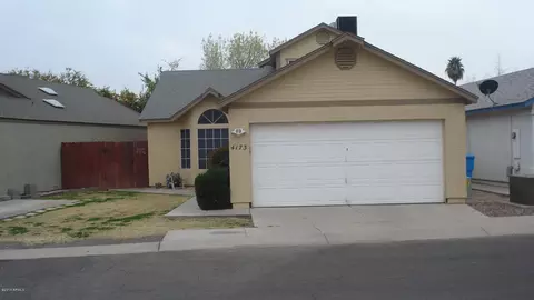 4173 E Pecan Rd, Phoenix, AZ 85040 photo 1