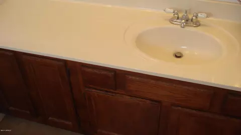 4173 E Pecan Rd, Phoenix, AZ 85040 photo 8