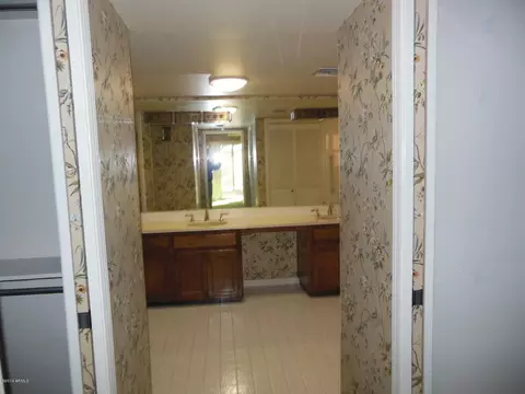 9 E San Miguel Ave, Phoenix, AZ 85012 photo 43