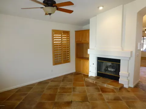 4615 E Verbena Dr, Phoenix, AZ 85044 photo 11